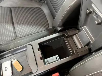 Sell Renault Scénic 2017 - 15800 EUR, 156509 km - AUTO.MOTO.pt