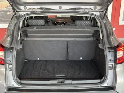 Vendo Renault Captur 2017 - 15990 EUR, 80345 km - AUTO.MOTO.pt