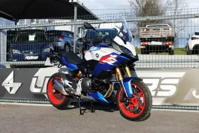 Sell BMW F 900 XR 2025 - 15800 EUR, 100 km - AUTO.MOTO.pt