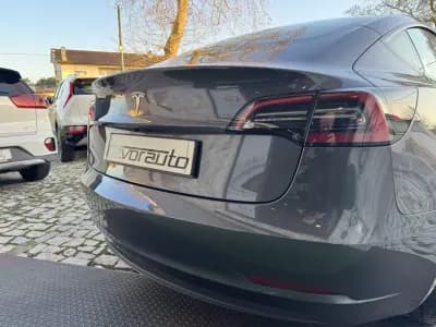 Vendo Tesla Model 3 2022 - 27500 EUR, 96000 km - AUTO.MOTO.pt