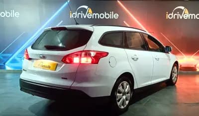 Vendo Ford Focus 2014 - 8900 EUR, 124734 km - AUTO.MOTO.pt