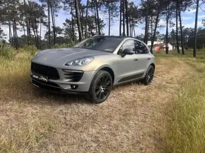 Vendo Porsche Macan 2016 - 42900 EUR, 145000 km - AUTO.MOTO.pt