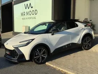 Vendo Toyota C-HR 2023 - 33750 EUR, 30087 km - AUTO.MOTO.pt