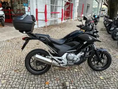 Vendo mota Honda NC700X 2012 - 4150 EUR, 60745 km - AUTO.MOTO.pt