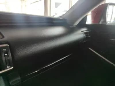 Vendo Lexus IS 300H 2017 - 25900 EUR, 68000 km - AUTO.MOTO.pt