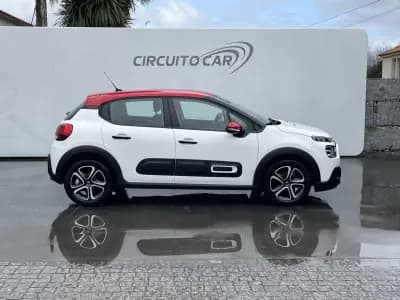 Vendo Citroën C3 2022 - 12650 EUR, 23185 km - AUTO.MOTO.pt