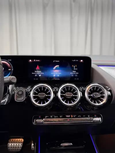 Vendo Mercedes-Benz EQA 2022 - 28750 EUR, 148000 km - AUTO.MOTO.pt