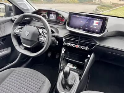 Sell Peugeot 208 2024 - 17990 EUR, 1500 km - AUTO.MOTO.pt