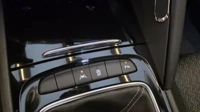 Sell Opel Insignia Grand Sport 2018 - 12900 EUR, 149839 km - AUTO.MOTO.pt