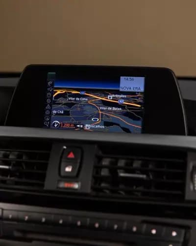 Vendo BMW 318 2013 - 17950 EUR, 189000 km - AUTO.MOTO.pt