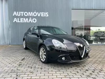 Vendo Alfa Romeo Giulietta 2018 - 15950 EUR, 122241 km - AUTO.MOTO.pt