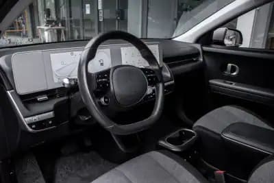 Vendo Hyundai Ioniq 5 2022 - 29990 EUR, 66701 km - AUTO.MOTO.pt