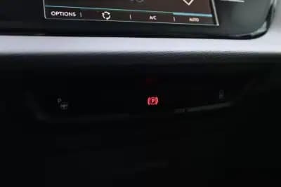 Sell Citroën C4 Spacetourer 2019 - 15400 EUR, 143600 km - AUTO.MOTO.pt