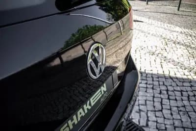 Sell Volkswagen Passat Variant 2017 - 10900 EUR, 290131 km - AUTO.MOTO.pt