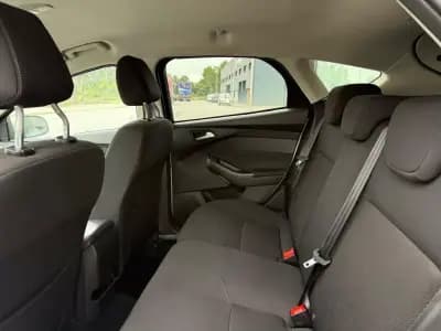 Vendo Ford Focus 2018 - 13850 EUR, 68388 km - AUTO.MOTO.pt