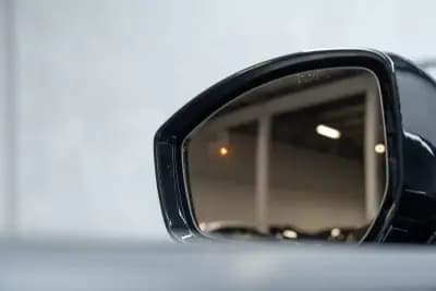 Vendo Land Rover Range Rover Velar 2021 - 52950 EUR, 67000 km - AUTO.MOTO.pt