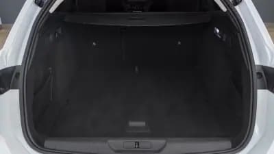 Vendo Peugeot 308 SW 2024 - 24350 EUR, 22000 km - AUTO.MOTO.pt