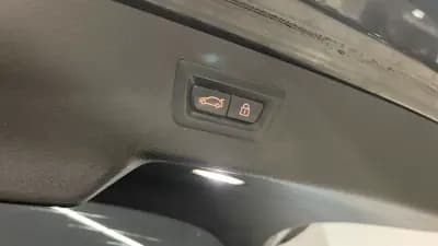 Sell BMW X6 M 2016 - 49990 EUR, 136894 km - AUTO.MOTO.pt