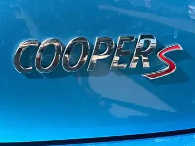 Vendo MINI 2018 - 22900 EUR, 110452 km - AUTO.MOTO.pt