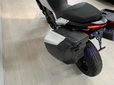 Sell Ducati Multistrada 1260 Enduro 2011 - 9250 EUR, 44000 km - AUTO.MOTO.pt