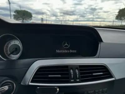Sell Mercedes-Benz C 180 2012 - 14950 EUR, 285000 km - AUTO.MOTO.pt