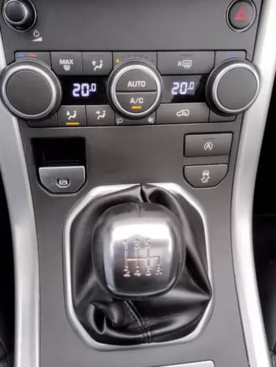 Vendo Land Rover Range Rover Evoque 2018 - 19999 EUR, 170000 km - AUTO.MOTO.pt