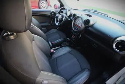 Sell MINI Countryman 2011 - 12990 EUR, 197000 km - AUTO.MOTO.pt