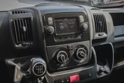 Vendo Peugeot 2020 - 18880 EUR, 127440 km - AUTO.MOTO.pt