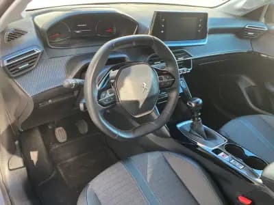 Sell Peugeot 208 2023 - 14900 EUR, 13501 km - AUTO.MOTO.pt