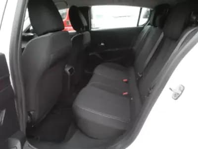 Vendo Peugeot 308 2022 - 22000 EUR, 118452 km - AUTO.MOTO.pt