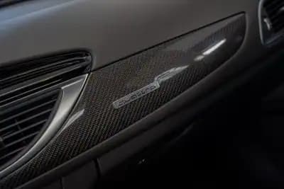 Vendo Audi RS6 Avant 2019 - 99950 EUR, 21800 km - AUTO.MOTO.pt