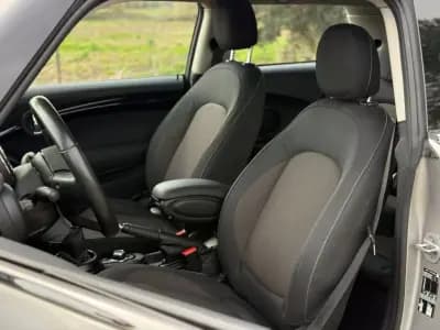 Vendo MINI Cooper 2023 - 23995 EUR, 20000 km - AUTO.MOTO.pt