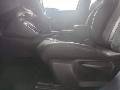 Sell Peugeot 208 2020 - 13750 EUR, 61000 km - AUTO.MOTO.pt