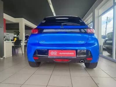 Sell Peugeot 208 2020 - 13750 EUR, 61000 km - AUTO.MOTO.pt