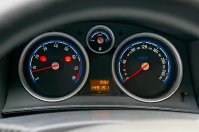 Sell Opel Astra GTC 2007 - 15990 EUR, 149500 km - AUTO.MOTO.pt