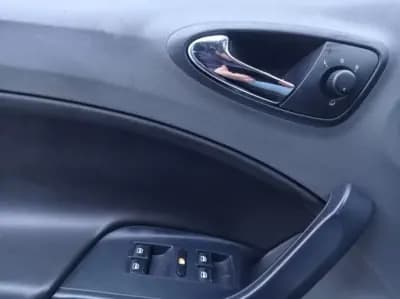 Sell SEAT Ibiza 2009 - 6300 EUR, 201448 km - AUTO.MOTO.pt