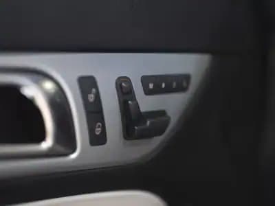 Sell Mercedes-Benz SLK 250 2014 - 29990 EUR, 56000 km - AUTO.MOTO.pt