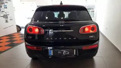 Vendo MINI Clubman 2018 - 12750 EUR, 286464 km - AUTO.MOTO.pt