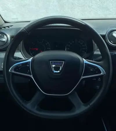 Sell Dacia Duster 2019 - 12490 EUR, 114098 km - AUTO.MOTO.pt