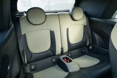 Sell MINI 2021 - 22250 EUR, 93370 km - AUTO.MOTO.pt