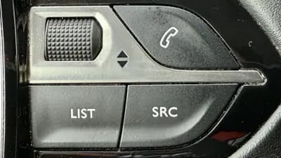 Sell Peugeot 3008 2019 - 17900 EUR, 107577 km - AUTO.MOTO.pt