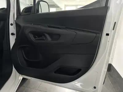 Vendo Peugeot Partner 2019 - 14500 EUR, 89000 km - AUTO.MOTO.pt