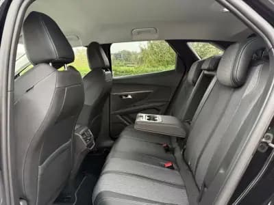 Sell Peugeot 3008 2021 - 21999 EUR, 104700 km - AUTO.MOTO.pt