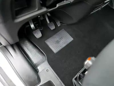 Vendo Iveco Daily 2022 - 30750 EUR, 86000 km - AUTO.MOTO.pt