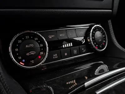 Sell Mercedes-Benz CLS 350 2013 - 26950 EUR, 199000 km - AUTO.MOTO.pt