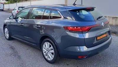 Vendo Renault Mégane 2022 - 14990 EUR, 112100 km - AUTO.MOTO.pt