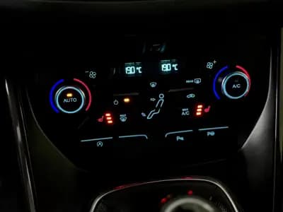 Vendo Ford Grand C-Max 2016 - 9950 EUR, 108000 km - AUTO.MOTO.pt