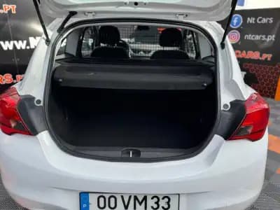Sell Opel Corsa E Van 2018 - 8900 EUR, 121702 km - AUTO.MOTO.pt