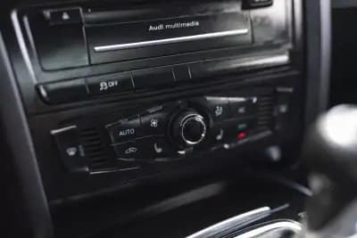 Vendo Audi A5 2012 - 18900 EUR, 209124 km - AUTO.MOTO.pt