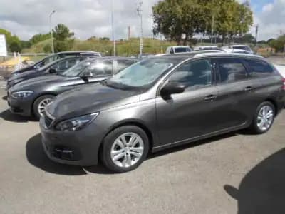 Vendo Peugeot 308 SW 2019 - 13900 EUR, 120232 km - AUTO.MOTO.pt